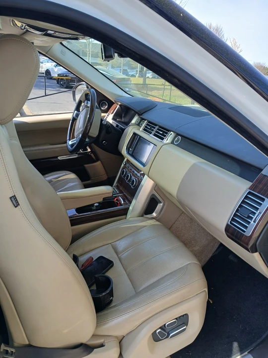 2015 Land Rover Range Rover L405 - Image 12 of 20