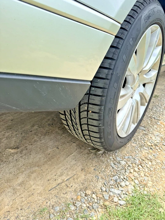 2015 Land Rover Range Rover L405 - Image 17 of 31