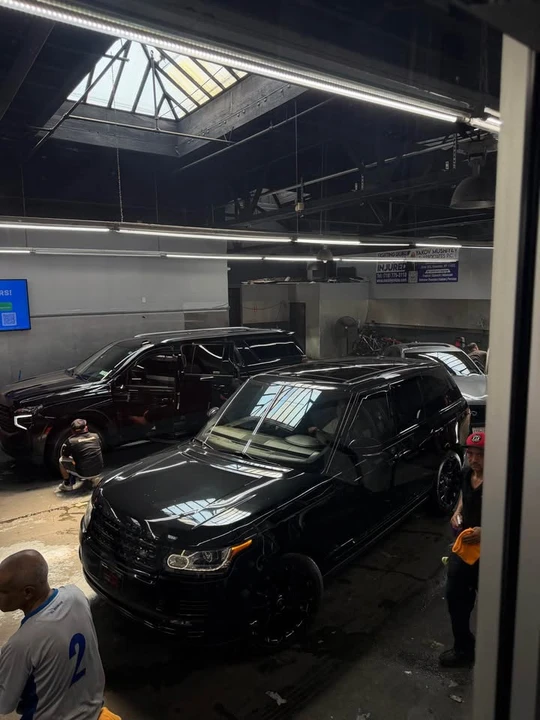 2015 Land Rover Range Rover L405 - Image 4 of 9