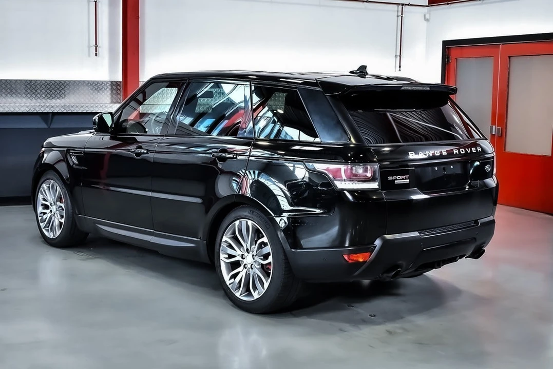 2015 Land Rover Range Rover L405 - Image 13 of 30