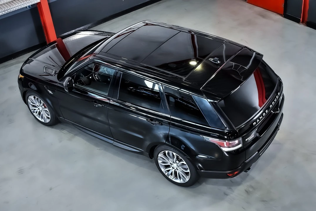 2015 Land Rover Range Rover L405 - Image 14 of 30