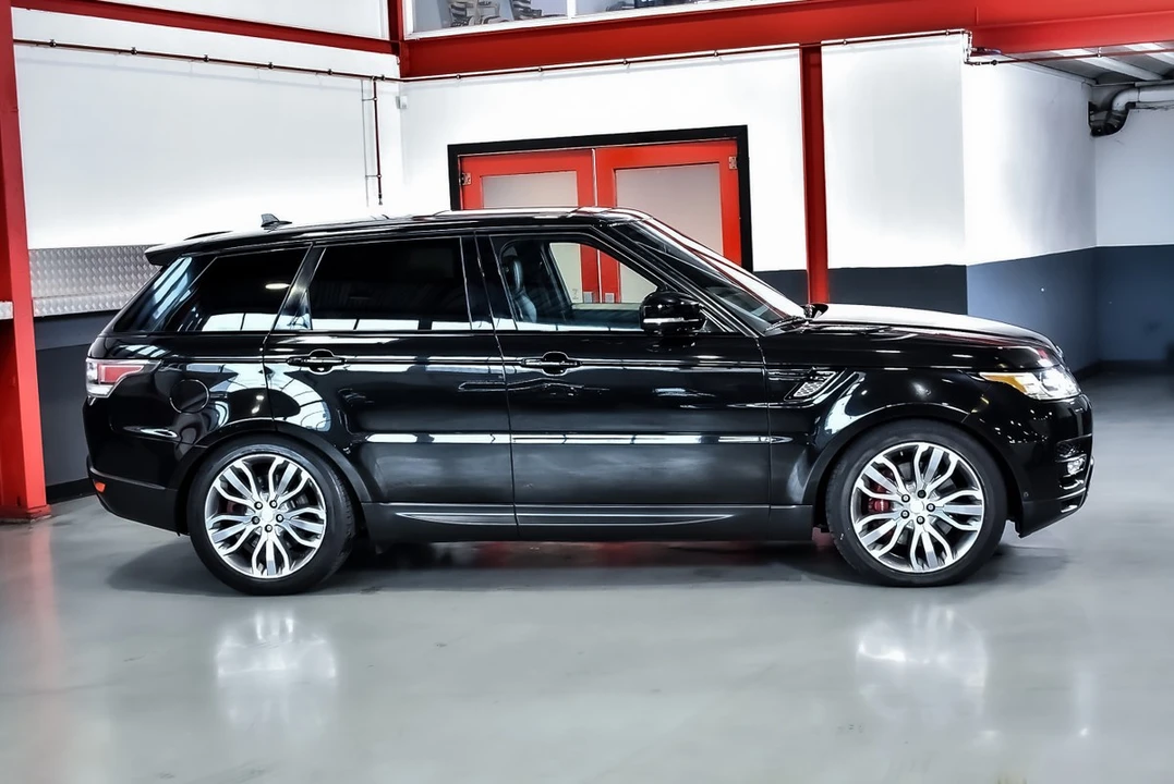 2015 Land Rover Range Rover L405 - Image 5 of 30