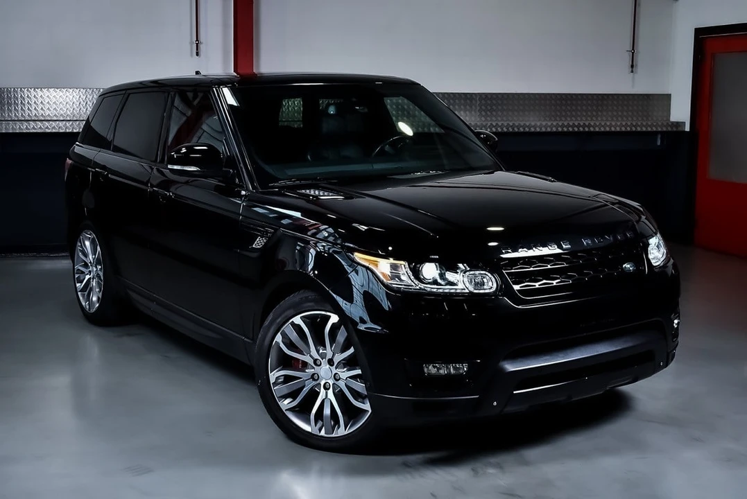 2015 Land Rover Range Rover L405 - Image 16 of 30