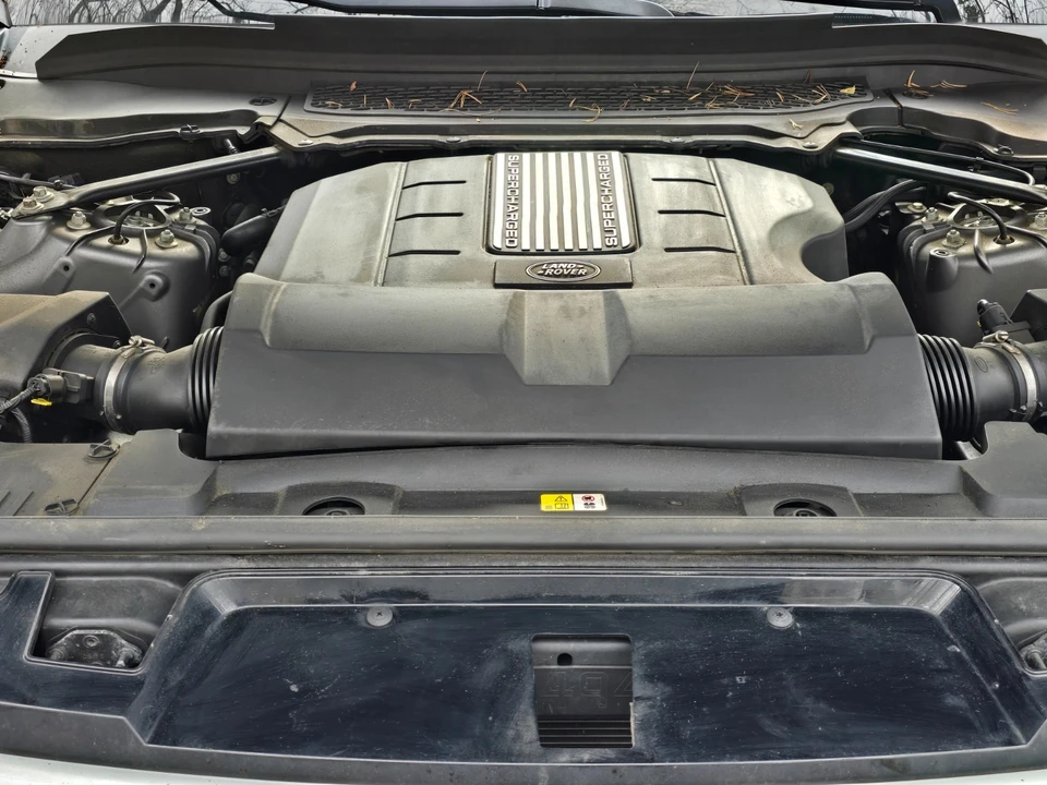 2015 Land Rover Range Rover Sport L494 - Image 8 of 10