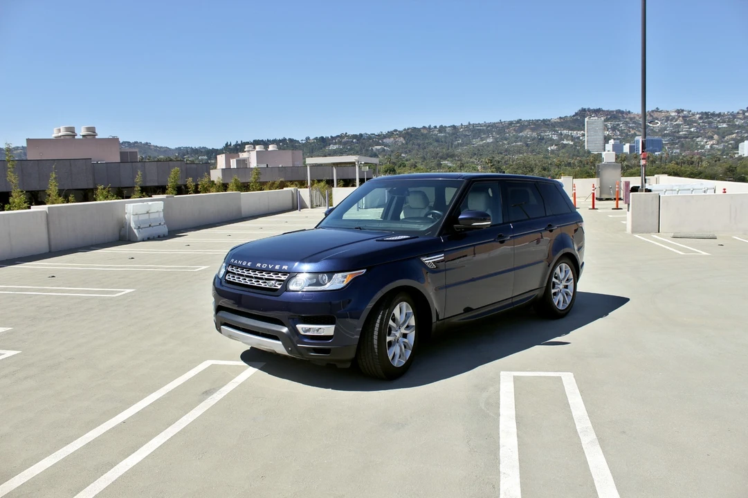 2015 Land Rover Range Rover Sport L494 - Image 11 of 29