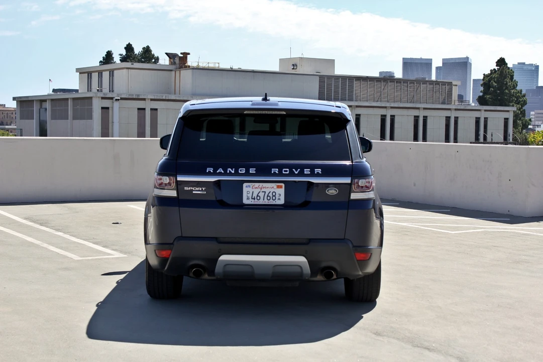 2015 Land Rover Range Rover Sport L494 - Image 10 of 29