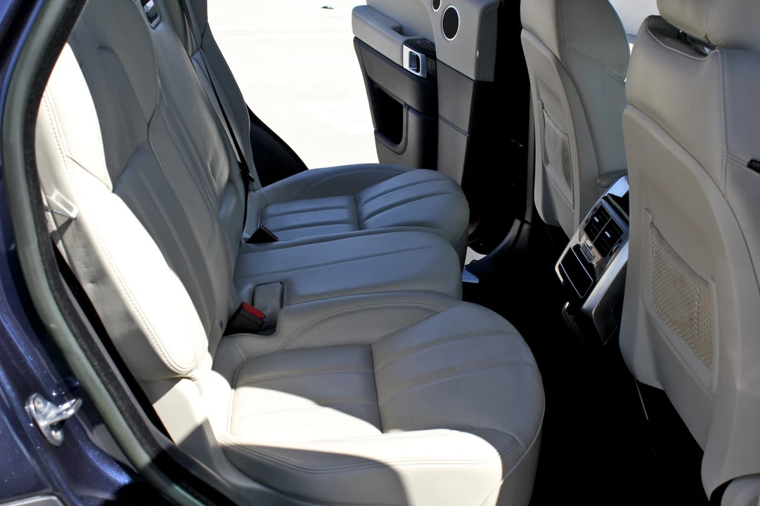 2015 Land Rover Range Rover Sport L494 - Image 13 of 29