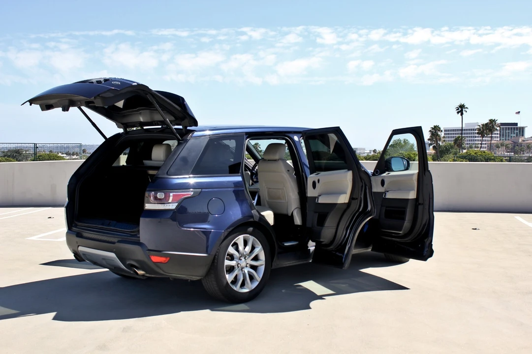 2015 Land Rover Range Rover Sport L494 - Image 6 of 29