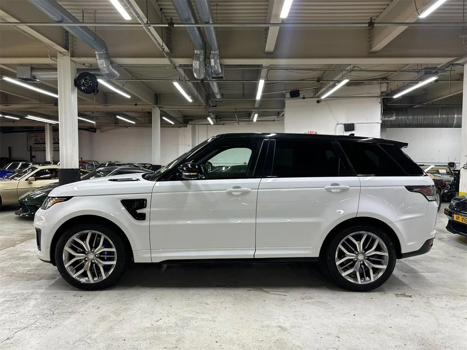 2015 Land Rover Range Rover Sport L494 - Image 7 of 31