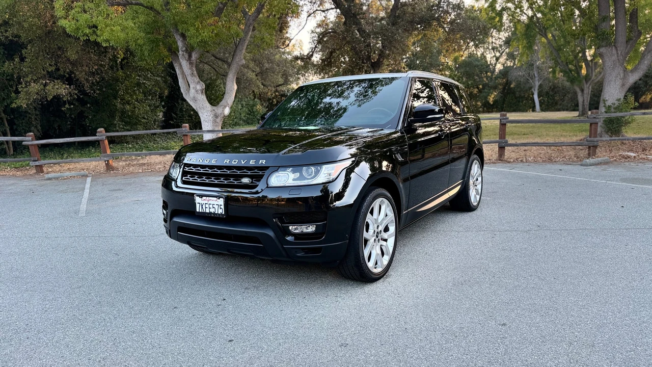 2015 Land Rover Range Rover Sport L494 - Image 5 of 31