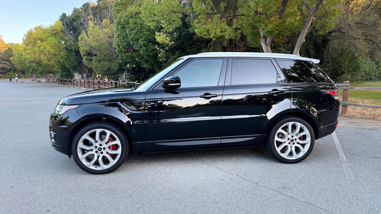 2015 Land Rover Range Rover Sport L494 - Image 25 of 31