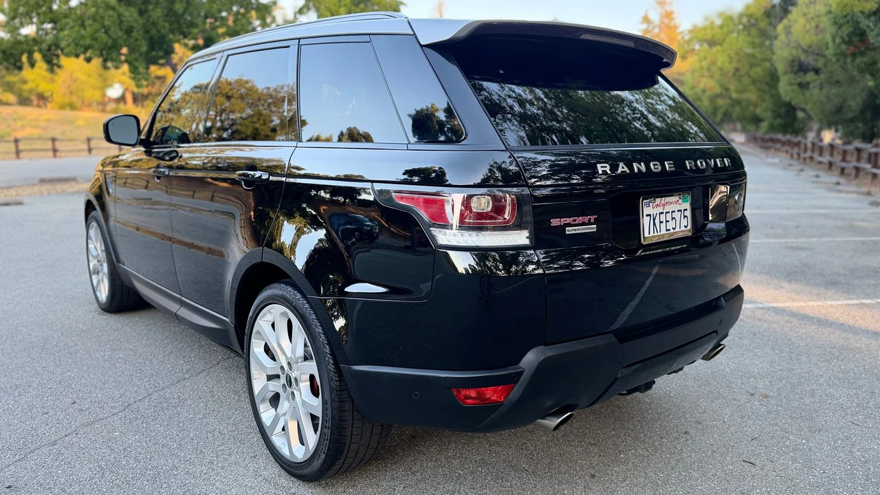 2015 Land Rover Range Rover Sport L494 - Image 20 of 31