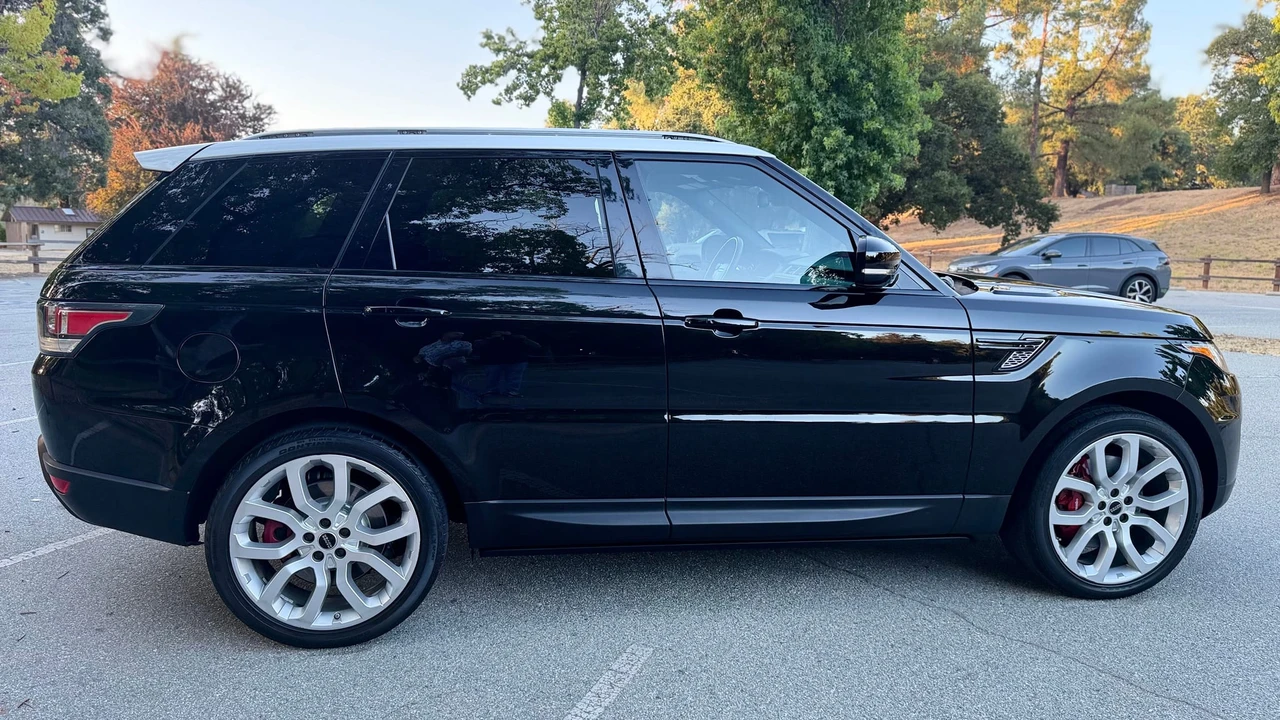 2015 Land Rover Range Rover Sport L494 - Image 13 of 31