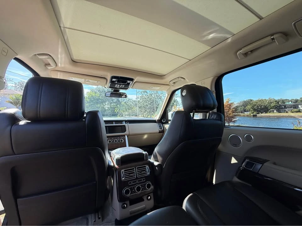 2015 Land Rover Range Rover L405 - Image 8 of 10