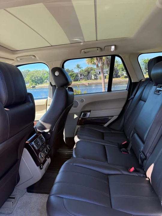 2015 Land Rover Range Rover L405 - Image 6 of 10