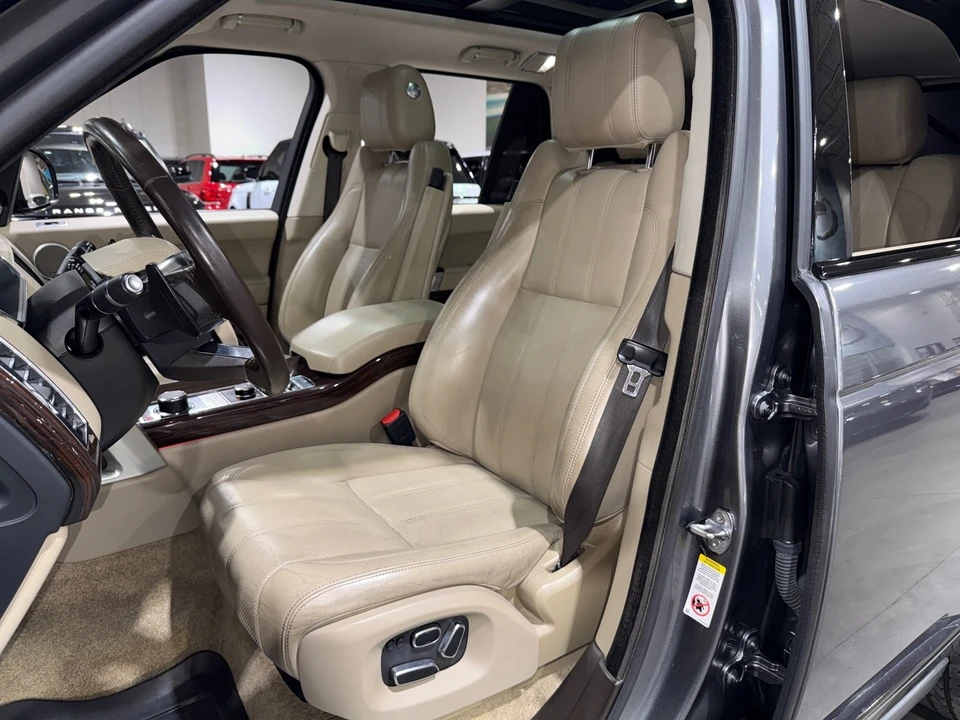 2015 Land Rover Range Rover L405 - Image 8 of 12