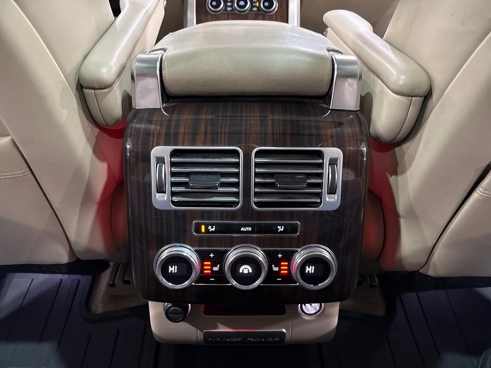 2015 Land Rover Range Rover L405 - Image 11 of 12