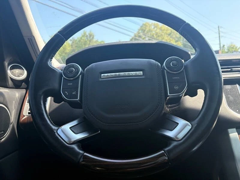 2015 Land Rover Range Rover L405 - Image 16 of 31