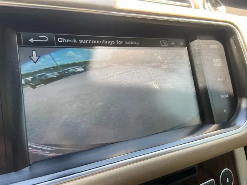 2015 Land Rover Range Rover L405 - Image 20 of 20