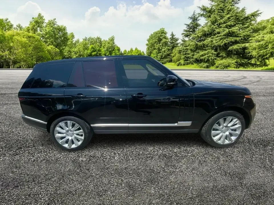 2015 Land Rover Range Rover L405 - Image 6 of 20