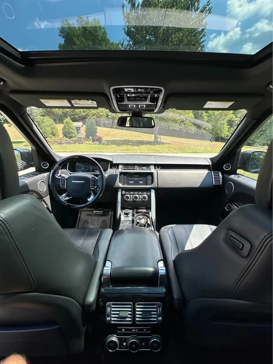 2015 Land Rover Range Rover L405 - Image 16 of 19