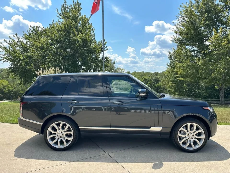 2015 Land Rover Range Rover L405 - Image 4 of 19