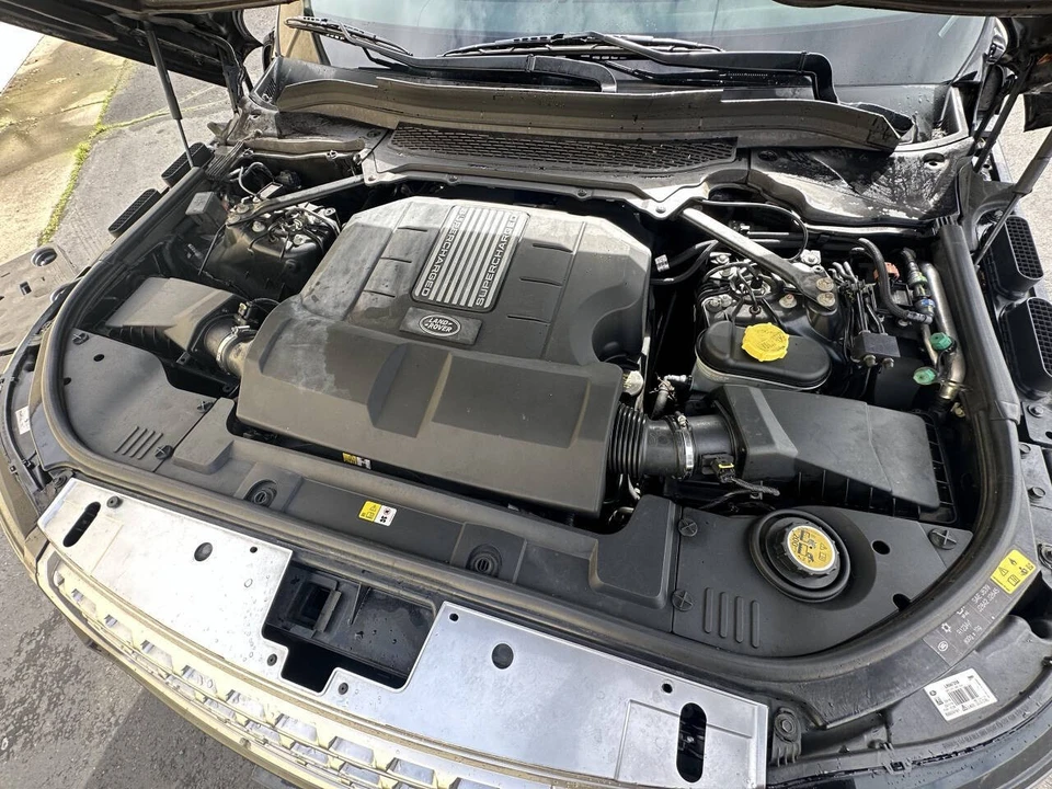 2015 Land Rover Range Rover L405 - Image 11 of 21