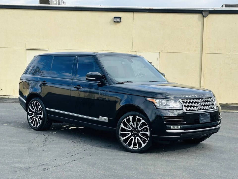 2015 Land Rover Range Rover L405 - Image 7 of 21