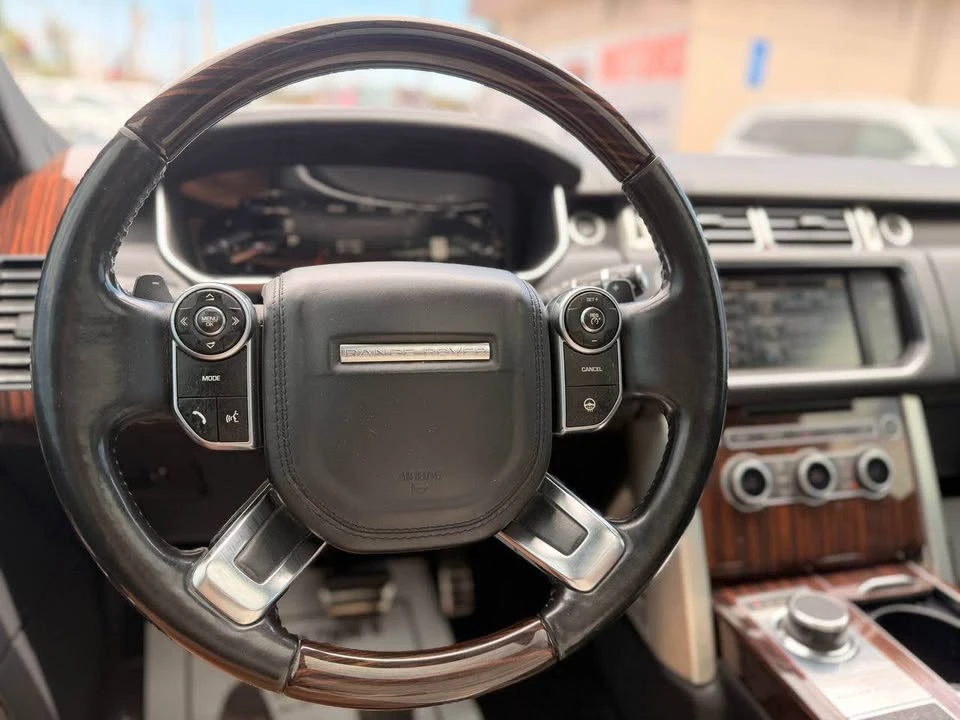2015 Land Rover Range Rover L405 - Image 16 of 20