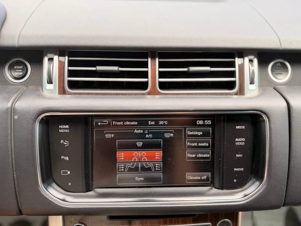 2015 Land Rover Range Rover L405 - Image 18 of 20