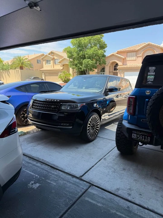 2015 Land Rover Range Rover L405 - Image 10 of 15