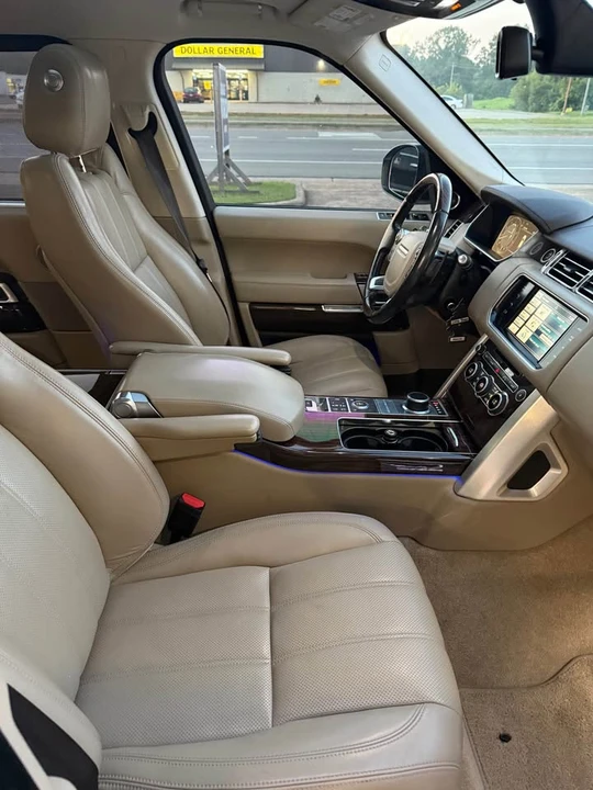 2015 Land Rover Range Rover L405 - Image 11 of 20