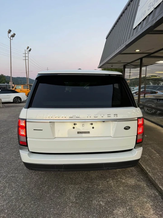 2015 Land Rover Range Rover L405 - Image 5 of 20