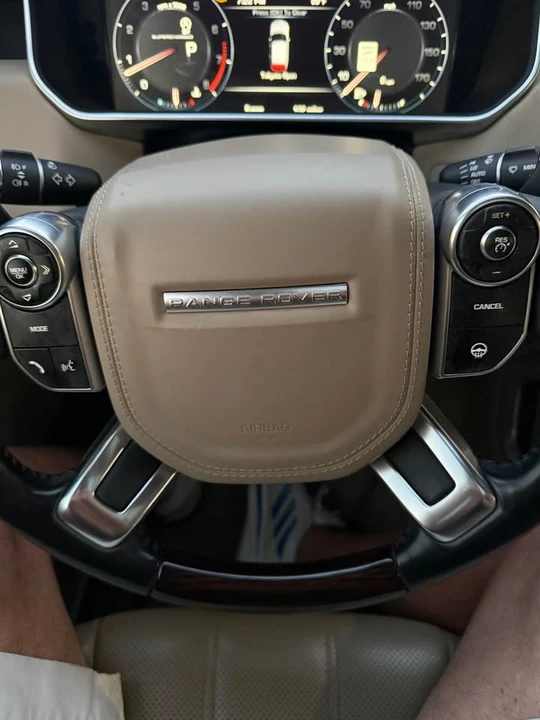 2015 Land Rover Range Rover L405 - Image 18 of 20