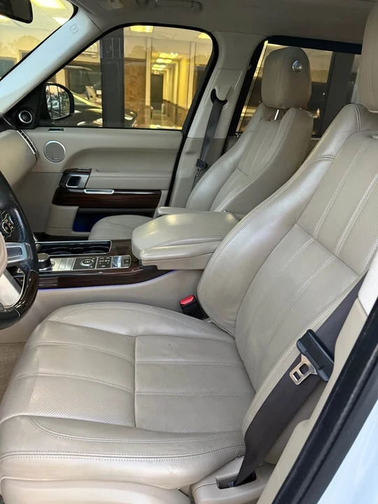 2015 Land Rover Range Rover L405 - Image 13 of 20