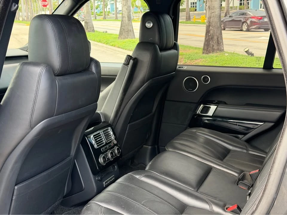 2015 Land Rover Range Rover L405 - Image 8 of 10