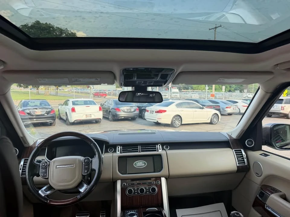 2015 Land Rover Range Rover L405 - Image 17 of 20