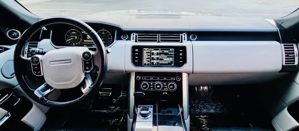 2015 Land Rover Range Rover L405 - Image 10 of 15