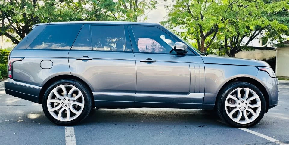2015 Land Rover Range Rover L405 - Image 2 of 15