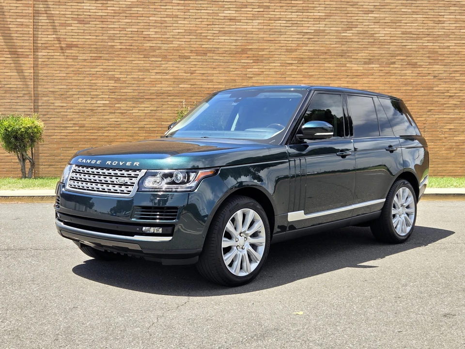 2015 Land Rover Range Rover L405 - Image 2 of 31