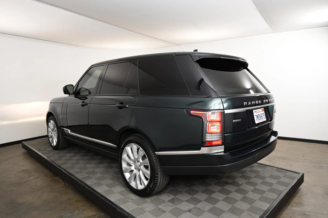 2015 Land Rover Range Rover L405 - Image 28 of 31