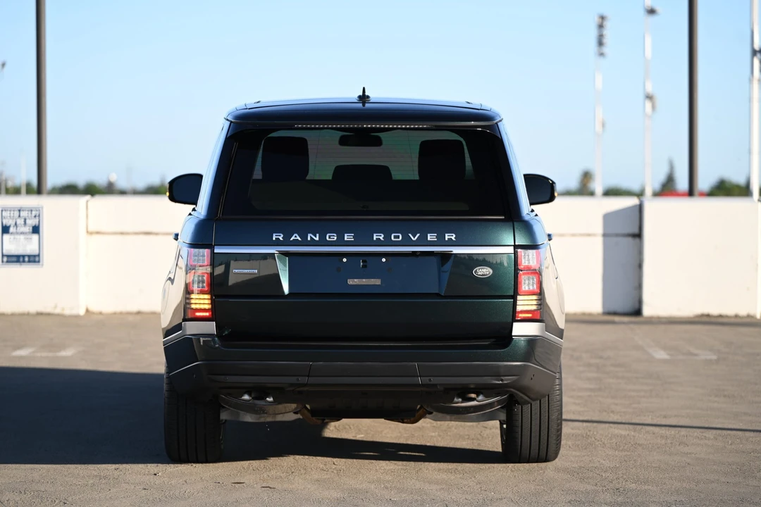 2015 Land Rover Range Rover L405 - Image 9 of 31