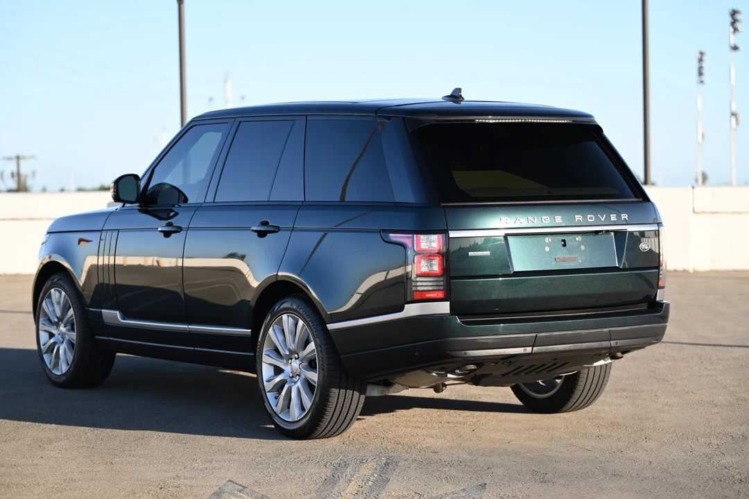 2015 Land Rover Range Rover L405 - Image 7 of 31