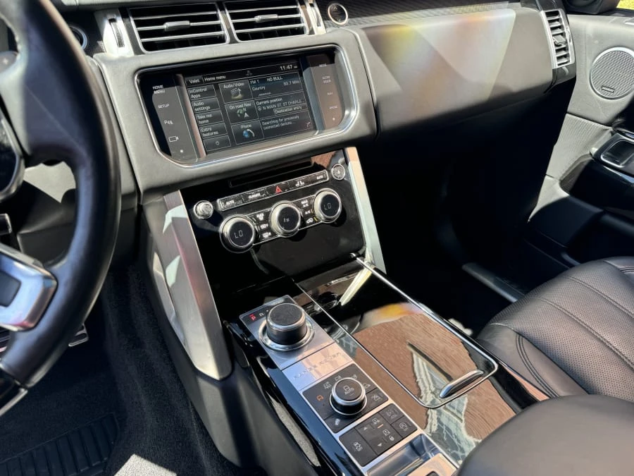 2015 Land Rover Range Rover L405 - Image 5 of 10