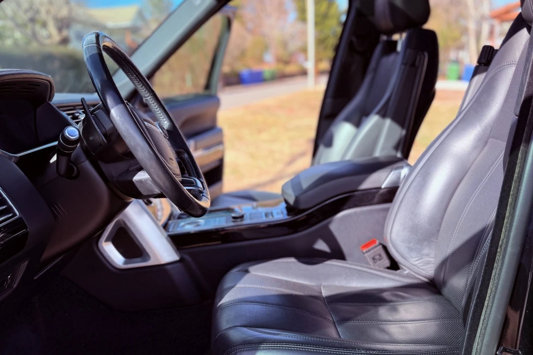 2015 Land Rover Range Rover L405 - Image 4 of 7