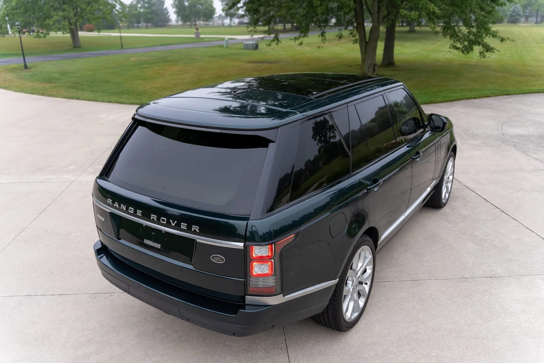 2015 Land Rover Range Rover L405 - Image 28 of 31