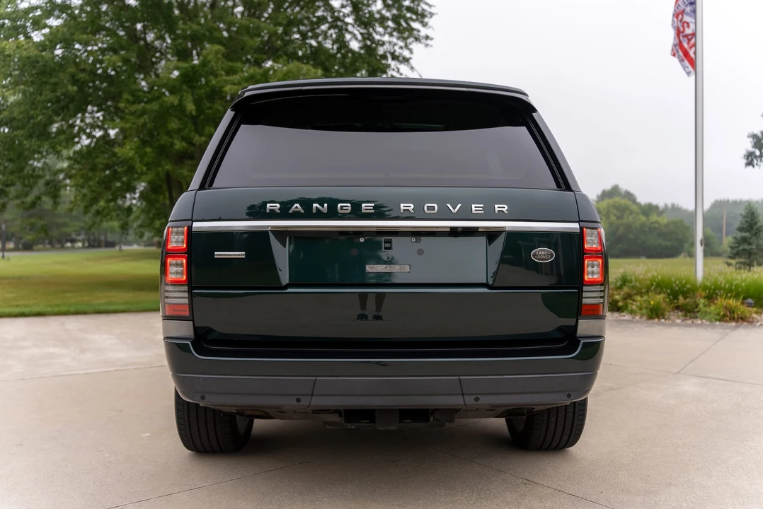 2015 Land Rover Range Rover L405 - Image 8 of 31