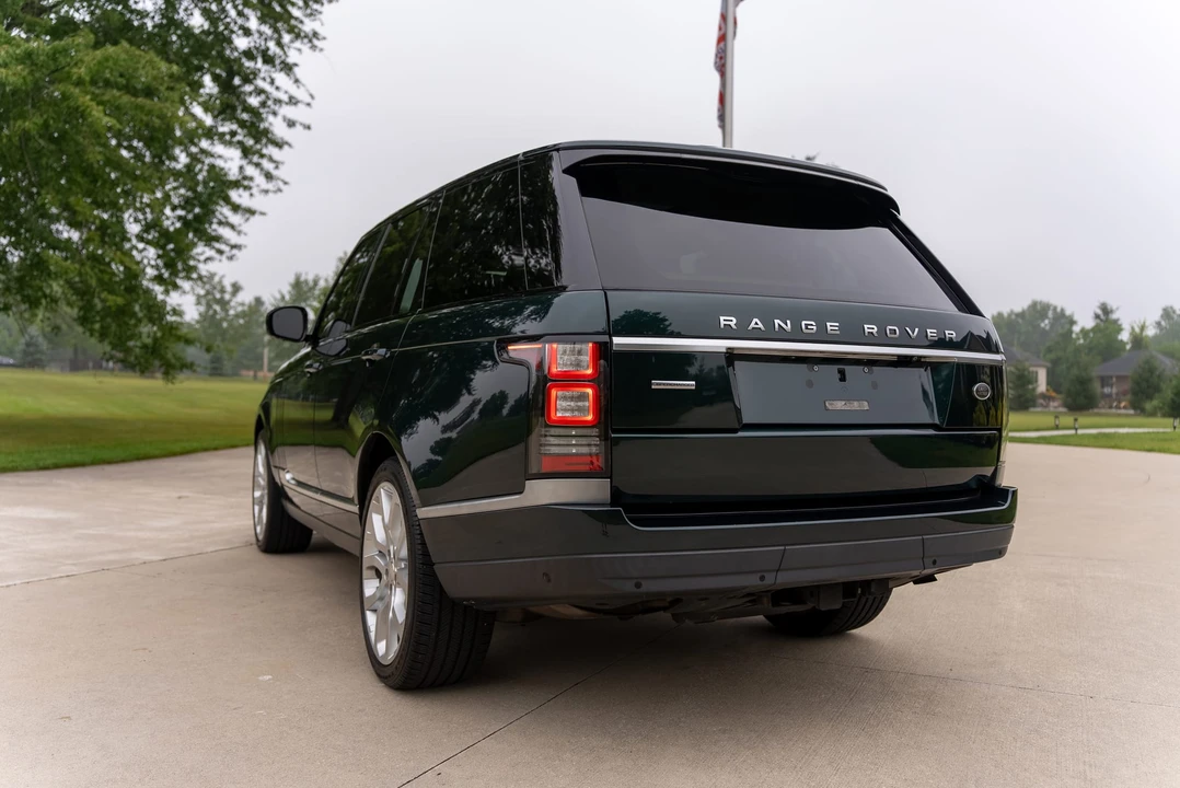 2015 Land Rover Range Rover L405 - Image 7 of 31