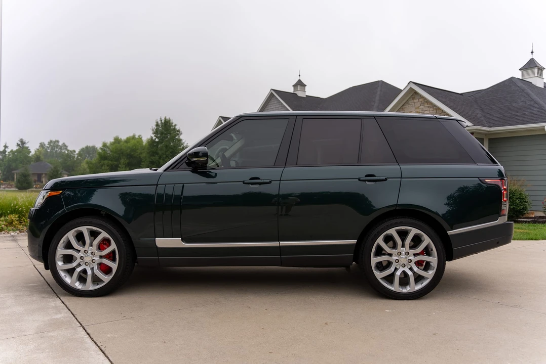 2015 Land Rover Range Rover L405 - Image 5 of 31