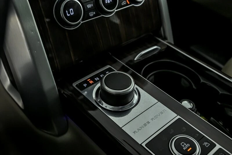 2015 Land Rover Range Rover L405 - Image 30 of 31